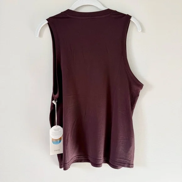 NWT Vuori Women's Energy Tank Top ingredients Raisin size Medium - Picture 3 of 6